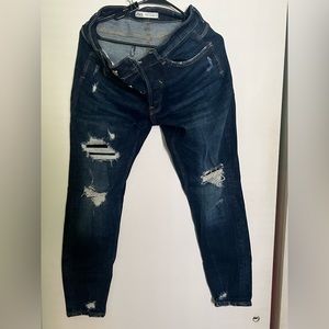 Zara mens jean - ripped and stretchy fit size 34 x 34